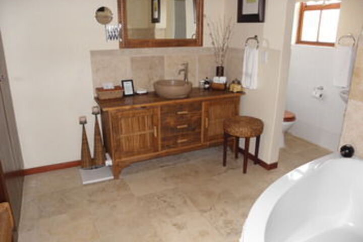 Room 4 of 43