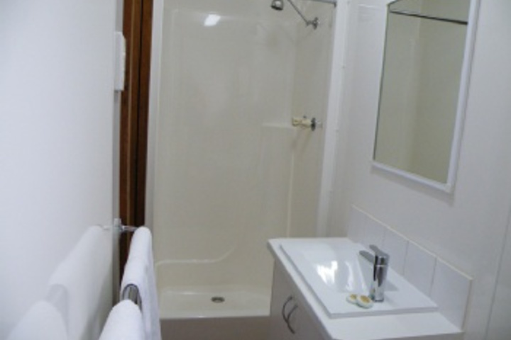 Room 272 of 406