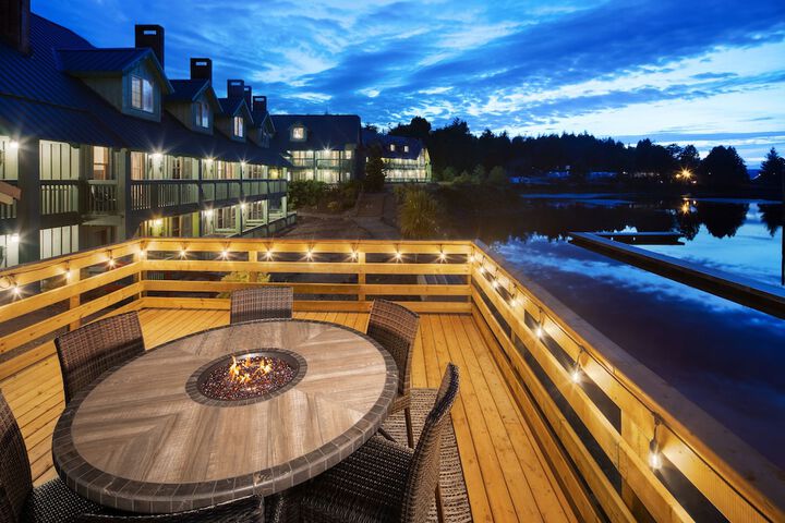 Canadian Princess Lodge &  Marina in Ucluelet, BC