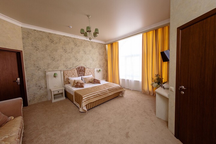 Room 16 of 57