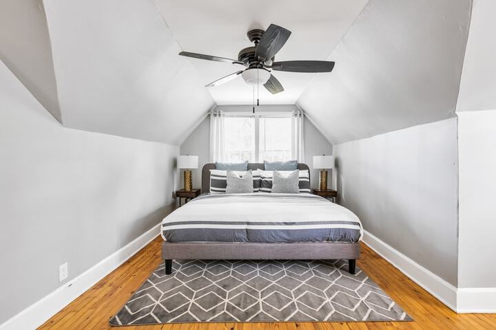 Room 3 of 30