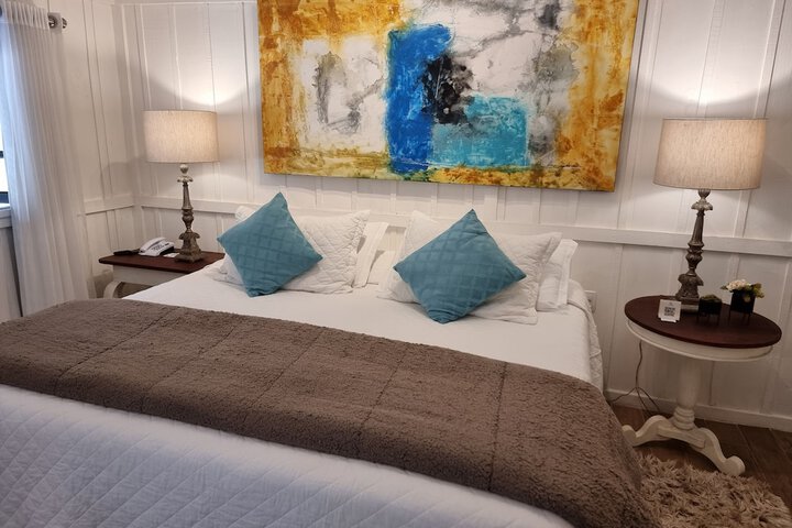 Room 35 of 152