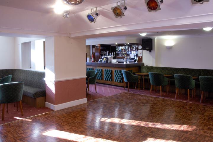 Room 42 of 48