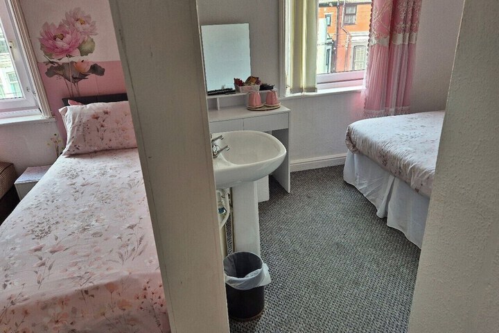 Room 8 of 59