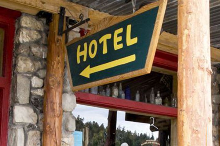 CLOUDCROFT HOTEL
