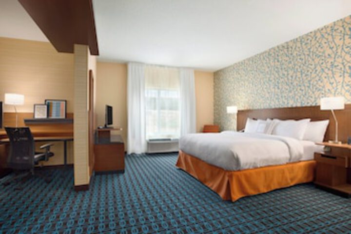 Room 10 of 48