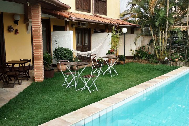 Pool 13 of 26