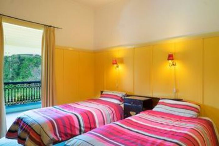 Room 15 of 35