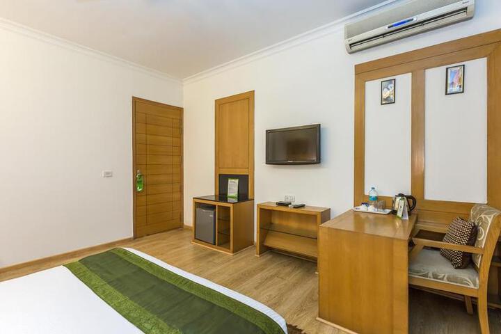 Room 7 of 7