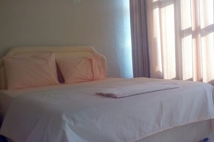 Room 5 of 20