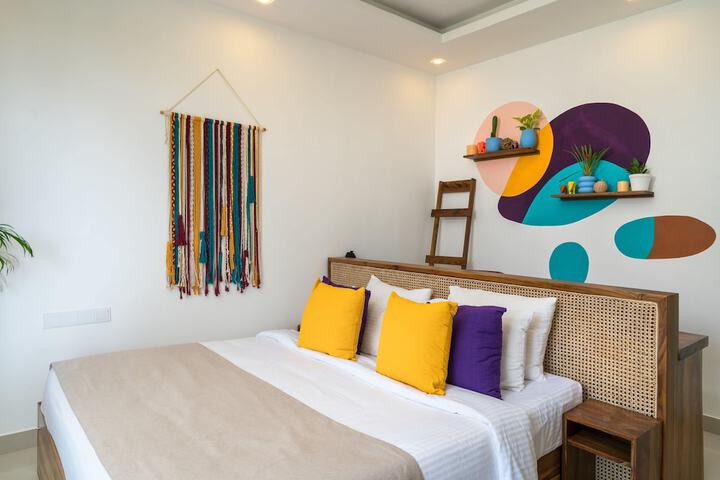 Room 15 of 51