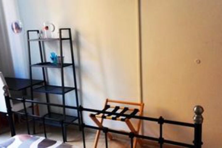 Room 42 of 58