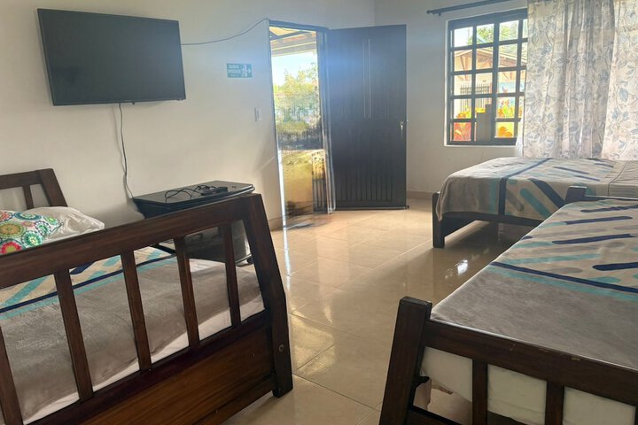 Room 5 of 20