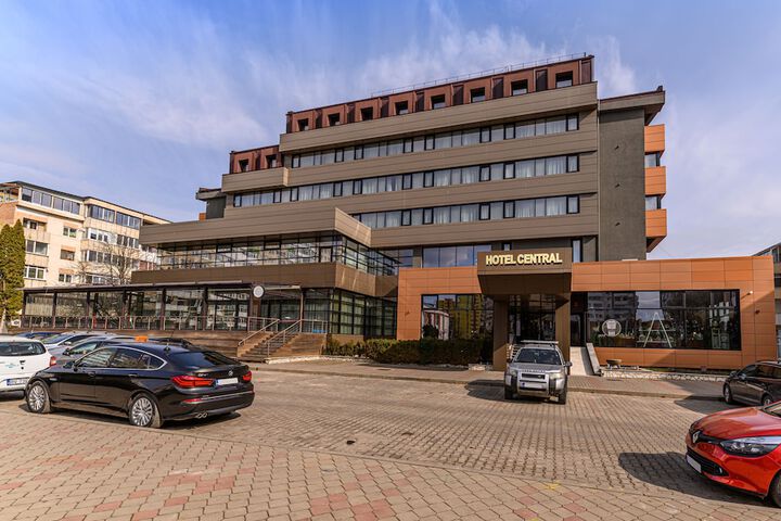 Hotel 65 of 65