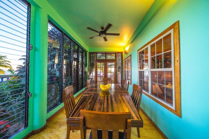 Dining Photos