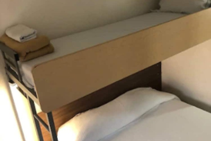Room 7 of 24