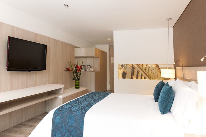 Room 10 of 52