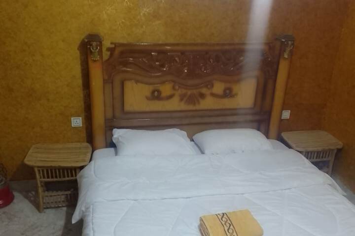 Room 29 of 33