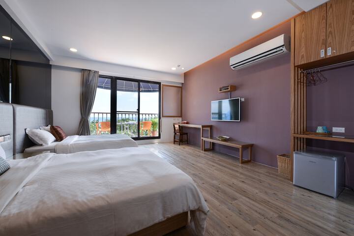 Room 18 of 75