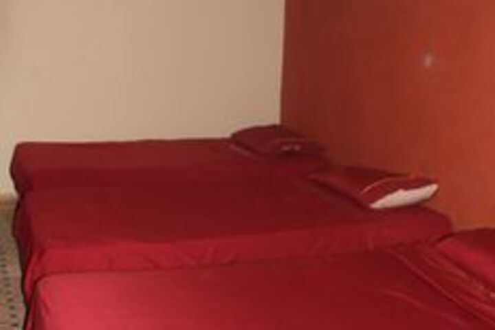 Room 19 of 61