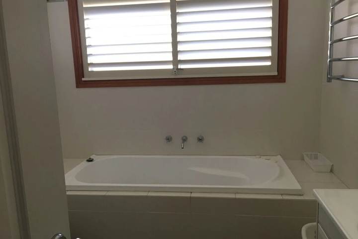 Room 7 of 15