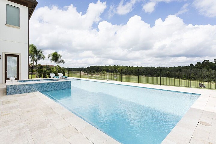 Pool 17 of 48