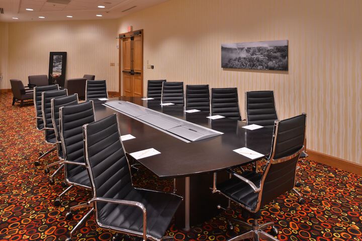 Meeting facility