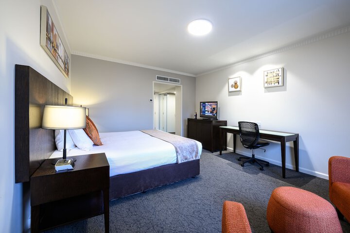 Room 9 of 61