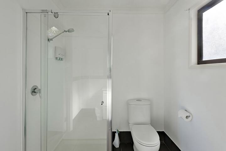 Room 73 of 89