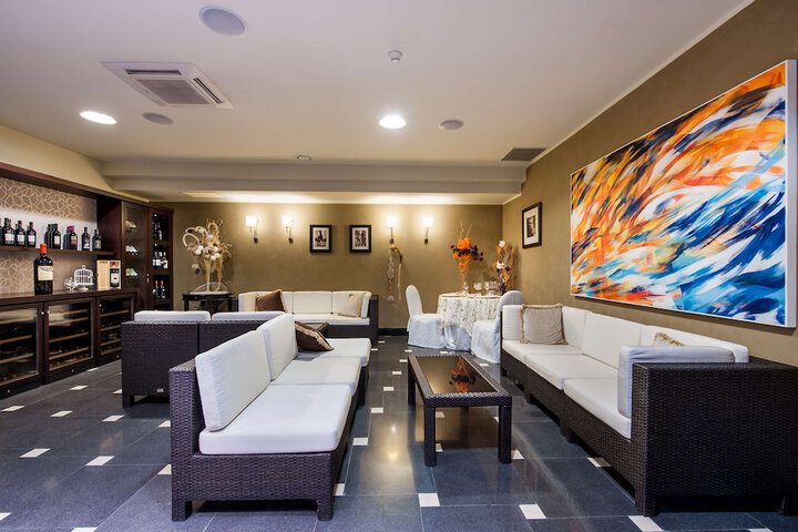 Hotel Lobby