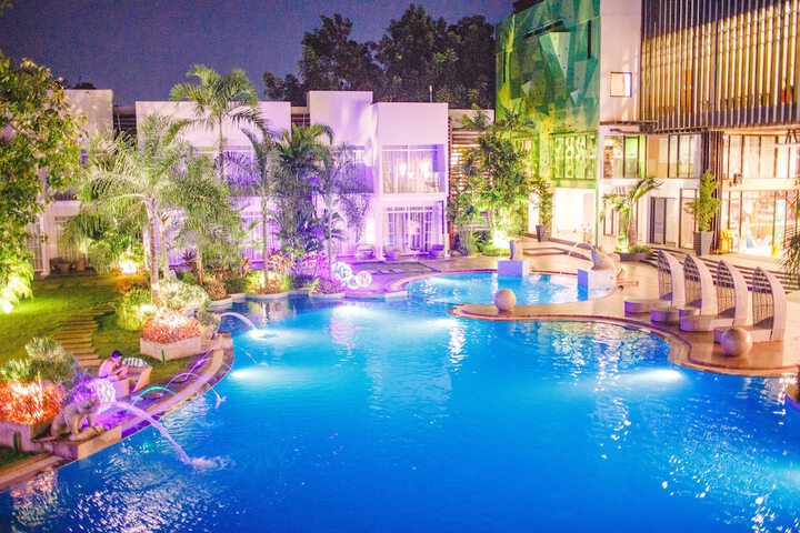 Pool 46 of 64