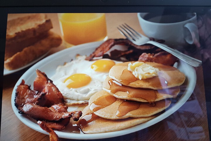 Breakfast meal