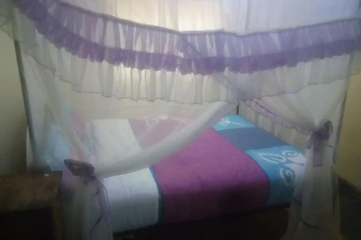 Room 3 of 9