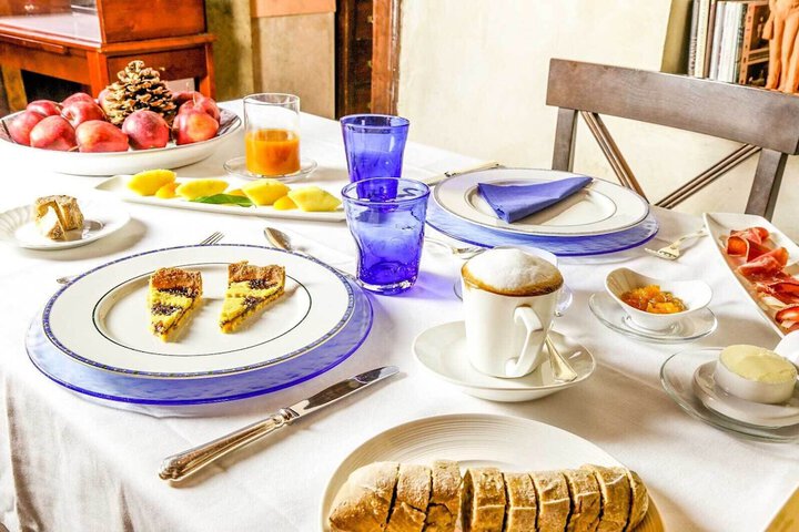 Breakfast/Coffee Service 38 of 48