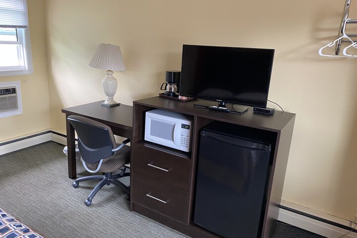 Room 15 of 30