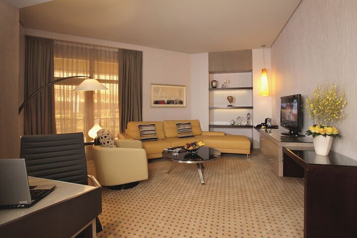 Suite Room
