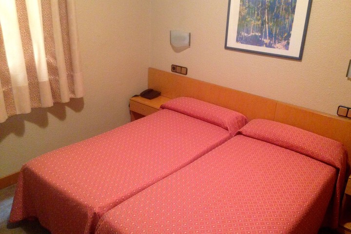 Room 11 of 54