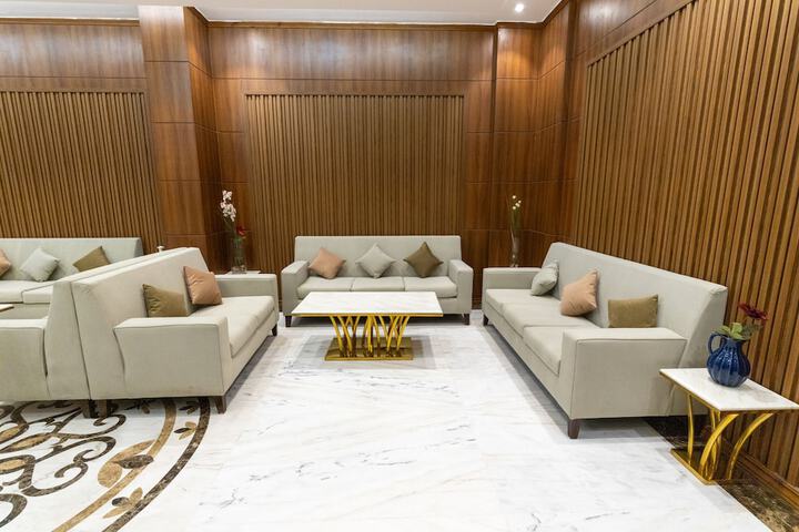 Hotel Interior 15 of 109