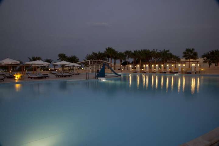 Pool 22 of 58