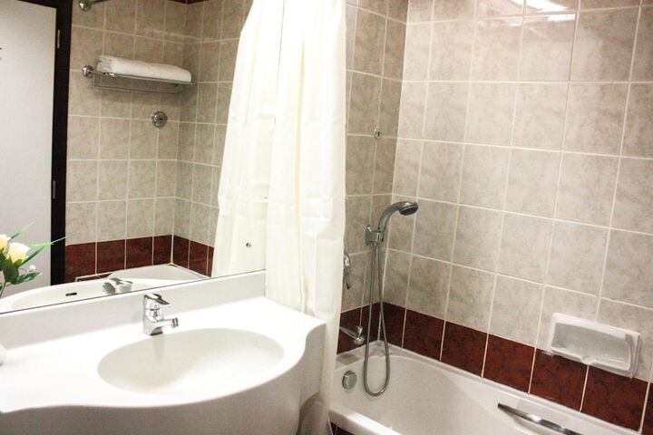 Bath Photo