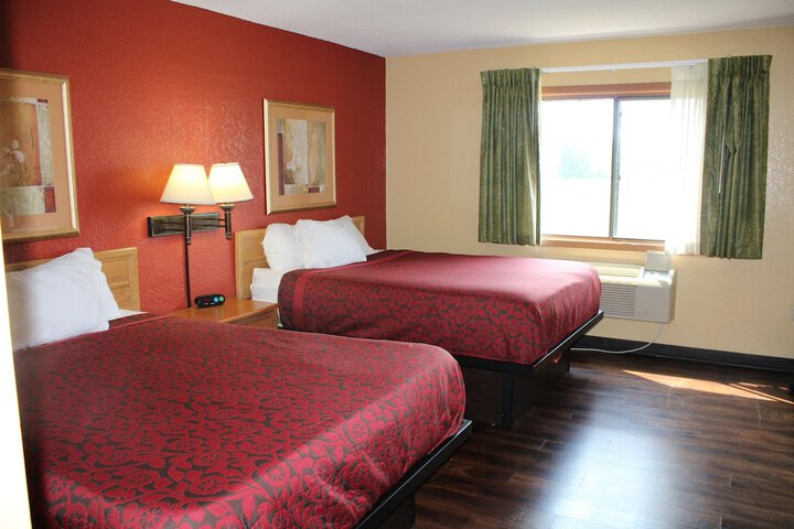 Room 10 of 62