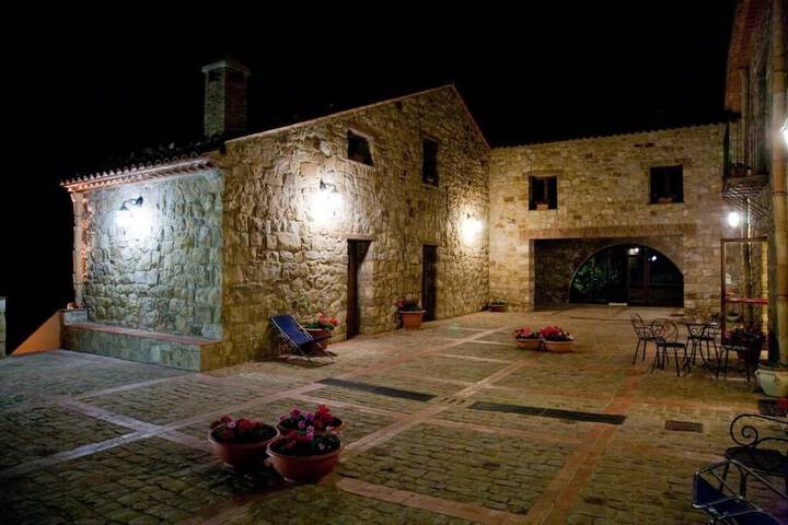 Hotel Entry