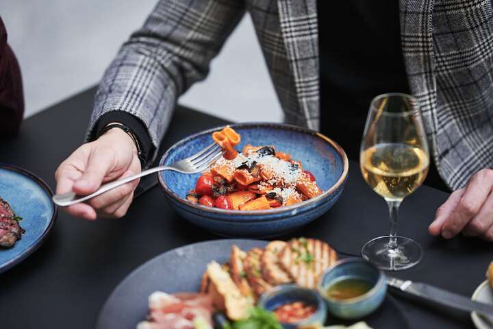 Dining 56 of 113