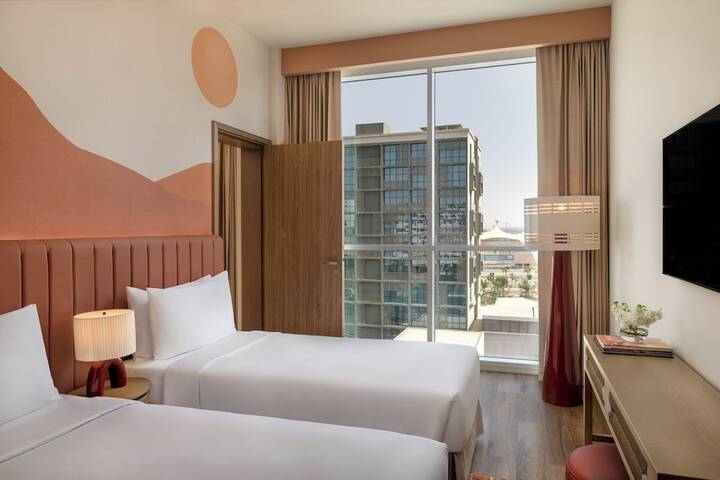 Room 21 of 62