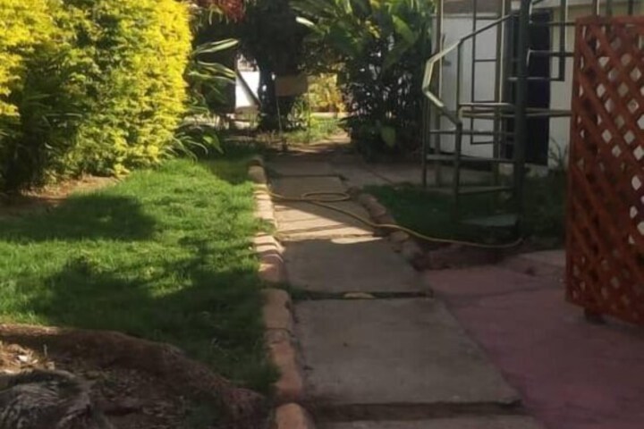 Property Grounds 36 of 51
