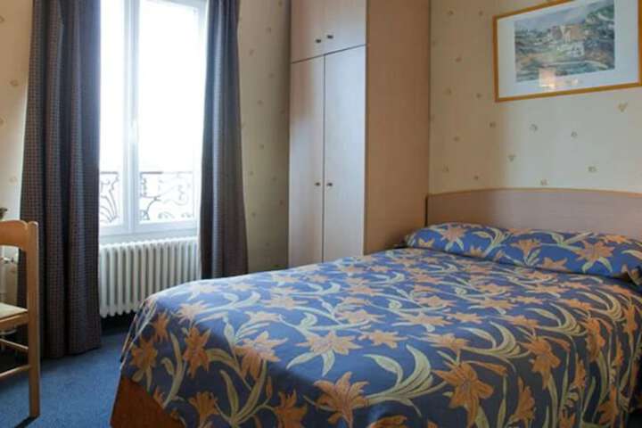 Room 10 of 53