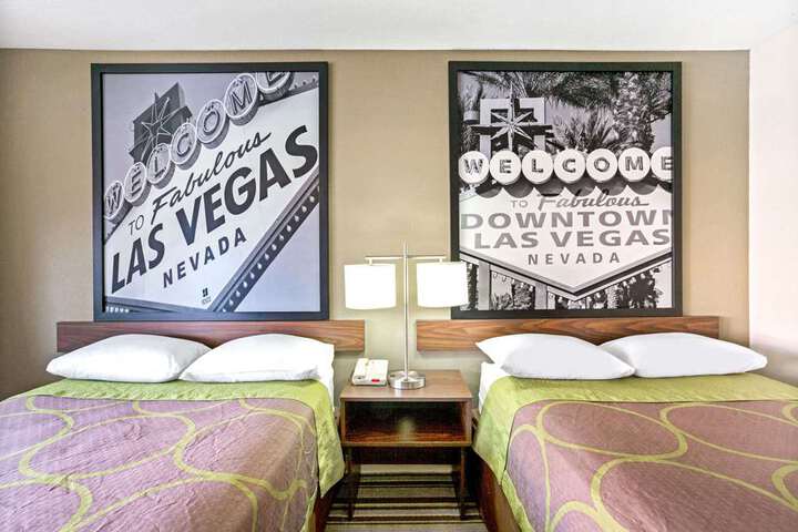 2 Double Bed Room