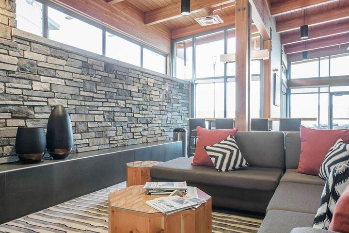 Hotel Interior 5 of 50