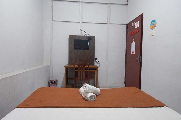 Room 15 of 26