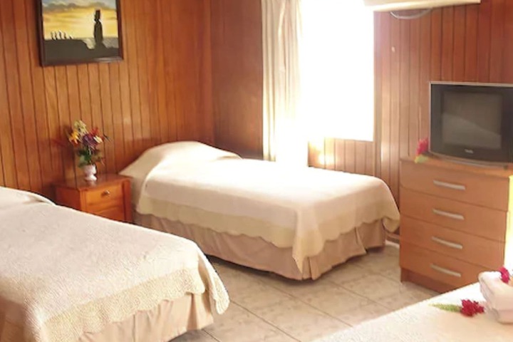 Room 13 of 60
